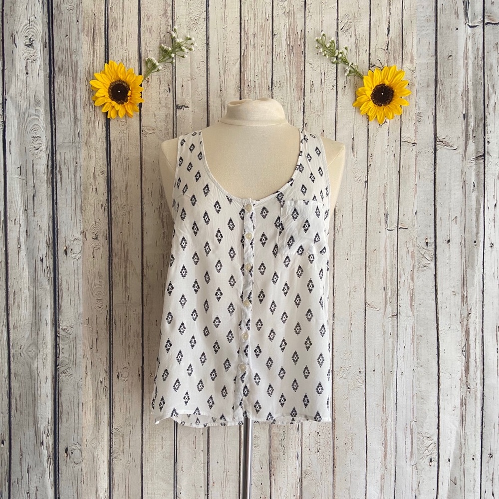 Aeropostale white and black tank top blouse size L